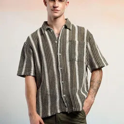 Kotty Men Striped Casual Regular Fit Cotton Shirt-image-36