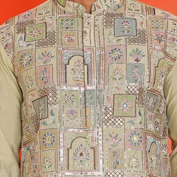 Jompers Men Floral Embroidered Regular Thread Work Kurta with Pyjamas image 4