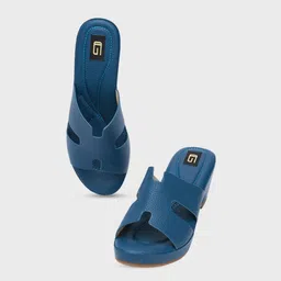 Sole To Soul Platform Sandals with Laser Cuts-33