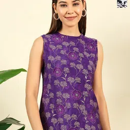 THE FAB FACTORY Women Pack Of 2 Floral Printed Sleeveless Regular Top-picture-4