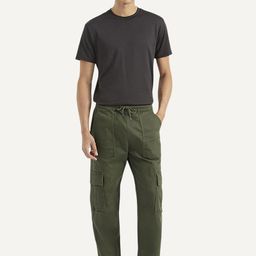Levis Men Tapered Fit Cargos Trousers-image-33
