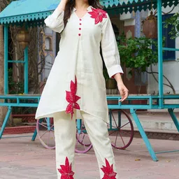 Kaftanize Embellished Mandarin Collar Neck Tunic With Trousers Co-Ords-picture-8