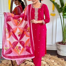 TWINS LADY Women Floral Embroidered Kurta with Trousers & Dupatta-45