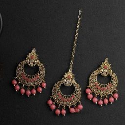 Priyaasi Pink Kundan Stone Studded Earring & Maangtikka Set-image-4