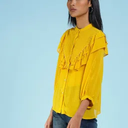 Label Ritu Kumar Yellow Self Design Shirt image 3