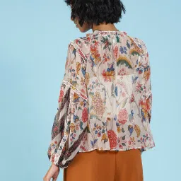 Label Ritu Kumar Ecru Printed Top With Camisole image 2