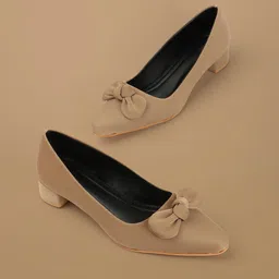 Lavie Women Embellished Kitten Pumps-picture-13