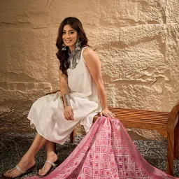 InWeave Regular Kurta with Palazzos & With Dupatta image 3
