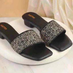 Metro Women's Black Casual Sandals-image-50