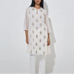 Zuba by Westside White Cotton-Blend Straight-Fit Kurta with Inner-picture-13