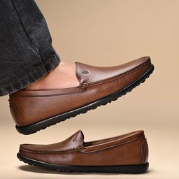 LOUIS STITCH Men Textured Leather Formal Loafers-picture-33
