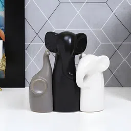 TAYHAA Black Figurine Showpiece-image-17