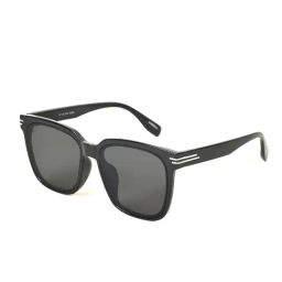 Voyage Black Wayfarer UV Protection Unisex Sunglasses-image-22