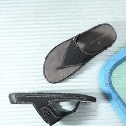 The Roadster Lifestyle Co Premium Comfort & Performance Sandal-image-13