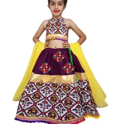 Aglare Navratri Theme Halter Neck Patola Elephant Motif  Printed Choli With Coordinating Lehenga And Dupatta - White-picture-1