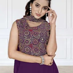Happy Design Geometric Embroidered Lehenga With Choli & Dupatta image 4