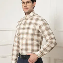 The Formal Club Ecru Linen Smart Fit Checks Formal Shirt-image-83
