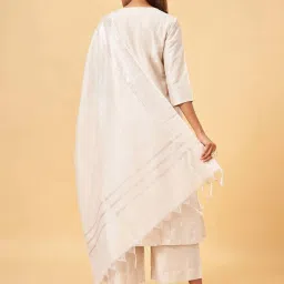 Rangmanch by Pantaloons Cream Woven Pattern Dupatta image 2