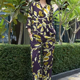 Zeyo Printed V Neck Tunic & Palazzo Co-ords-picture-42