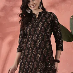 Sangria Women Printed Pure Cotton Mandarin Collar Top-image-38