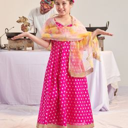 Pspeaches Silk Blend Sleeveless Ethnic Motif Designed Kurta With Pant & Dupatta - Magenta-image-4