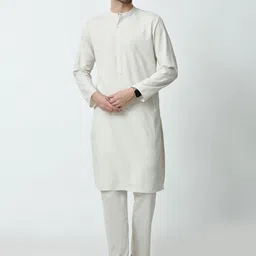 BAESD Men Thread Work Kurta-image-21