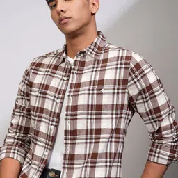 HIGHLANDER Men Spread Collar Tartan Checked Casual Shirt-image-42