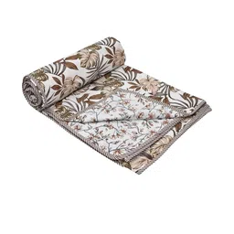 Anadhika Brown Floral AC Room Double Bed Dohar-image-87