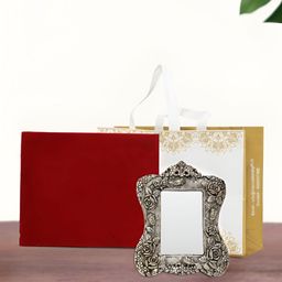INTERNATIONAL GIFT Silver Plated Photo Frame Gift Set-image-80