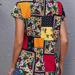 Stylecast X Slyck 
Geometric Printed Mandarin Collar Top image 4