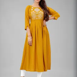 Moda Rapido Women Printed Flared Sleeves Thread Work Kurta-image-50