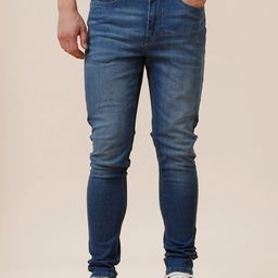 Crocodile Men Slim Fit Mid-Rise Light Fade Jeans-image-32