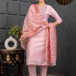 DIVASTRI Floral Embroidered Straight Kurta With Trouser & Dupatta-picture-11