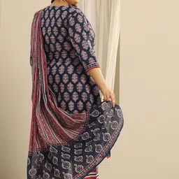EXTRA LOVE BY LIBAS Plus Size Floral Printed A-Line Kurta With Palazzos & Dupatta image 3
