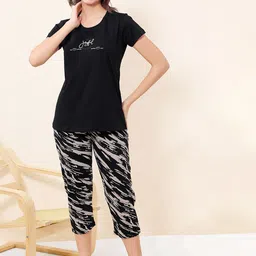QUIRA Women Printed Night suit-picture-46
