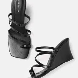 Lino Perros Strappy Wedge Heels-14