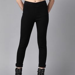 Roadster Women Black Solid Knitted Jeggings-13