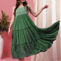 Globus Green & White Embroidered Midi Dress-picture-9