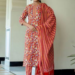 mokshi Floral Printed Round Neck Three-Quarter Sleeves Kurta With Palazzos & Dupatta-44