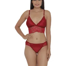 Clovia Red Non Padded Lingerie Set-24