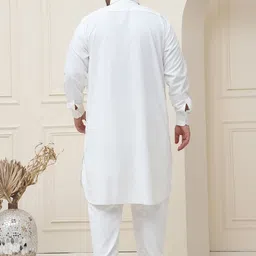 SOJANYA PLUS Men Regular Kurta with Pyjamas image 5
