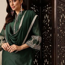 House of Pataudi Regular Jashn Kurta with Trousers & With Dupatta-32