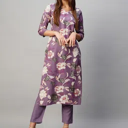 GoSriKi Women Floral Printed Regular Kurta with Trousers-57