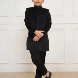VASTRAMAY Boys Black Embellished Indo Western Set-image-14