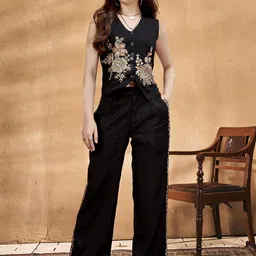 Anouk EmbroideredCoat & Trousers Co-Ords-23