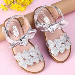 Cute Walk by Babyhug Sandals Glittered Heart Applique - Silver-picture-22