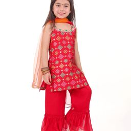 Babyhug Woven Sleeveless Brocade Kurti Palazo And Shaded Dupatta - Orange & Red-image-87