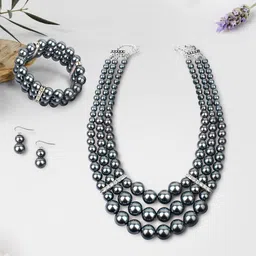 Peora Sliver Plated Pearl Studded & Beaded Jewellery Set-23
