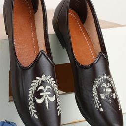 KRITARTH Men Ethnic Motif Water Repellent Leather Mojaris-15