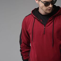 HERE&NOW Men Maroon Solid Hooded Sweatshirt-image-44